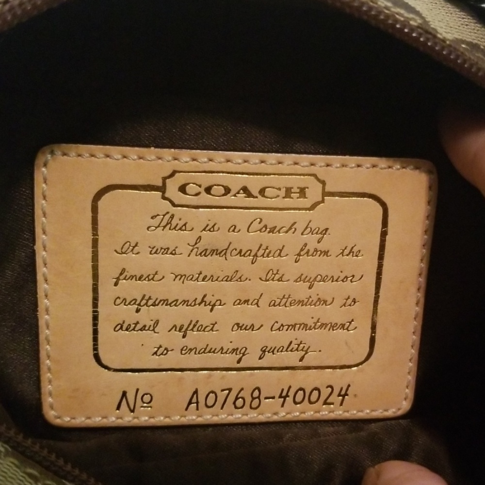 Coach mini - Picture 2 of 4